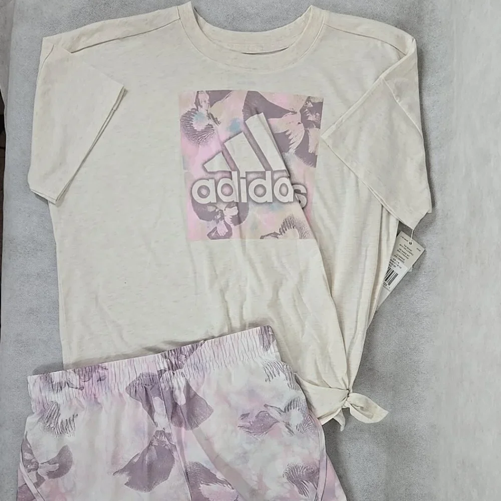 Adidas‎ Girl Set Size Large Cotton Short Sleeve Shirt Matching Running Shorts